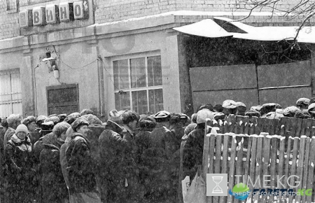 32 года назад в Молдове было уничтожено 80 тысяч виноградников. Антиалкогольная кампания в СССР.