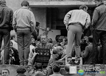 32 года назад в Молдове было уничтожено 80 тысяч виноградников. Антиалкогольная кампания в СССР.