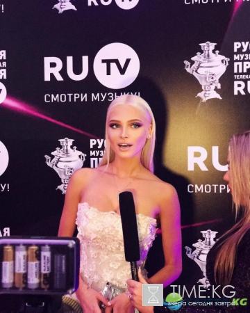 Алена Шишкова затмила звезд своей красотой на вручении премии RU TV 