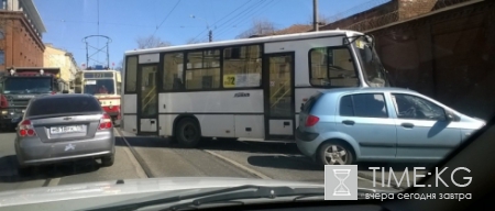 ДТП на улице Комсомола спровоцировало огромную пробку