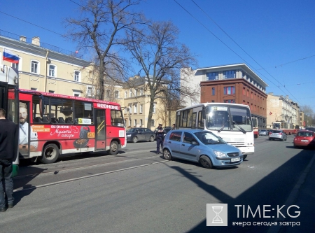 ДТП на улице Комсомола спровоцировало огромную пробку