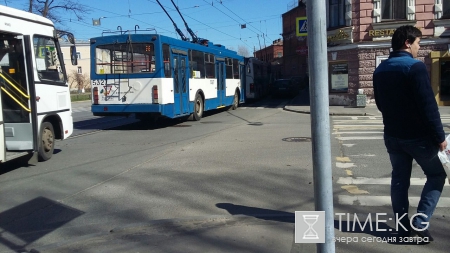 ДТП на улице Комсомола спровоцировало огромную пробку