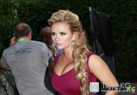 Философия Анны Семенович: стакан всё-таки на половину полный