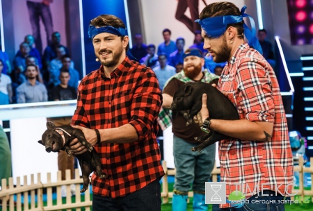 Хто зверху-6: семь тонн песка для двух русалок