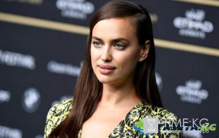 Ирина Шейк показала смелый снимок в купальнике и снова вернулась к съемкам