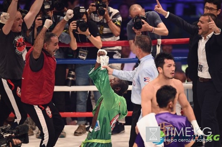 Как Энжикам «потерпел победу» над Муратой: фото из Токио Как Энжикам «потерпел победу» над Муратой: фото из Токио