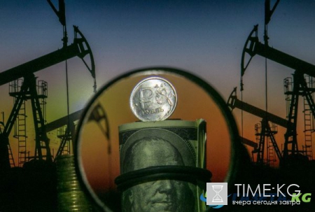 Курс рубля, четверг, 18 мая: рубль подешевел вслед за нефтью и снижением аппетита к риску