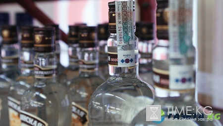 Минимальная цена бутылки водки в России будет повышена до 205 рублей‍