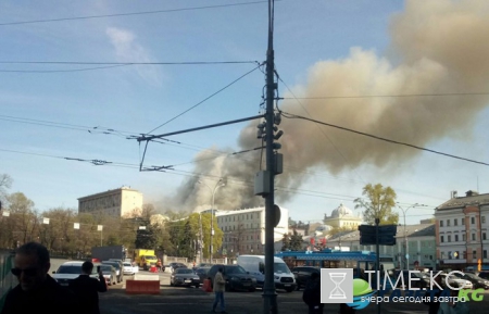 Новости и происшествия в Москве сегодня 05.05.2017: пожар возле Кремля ликвидирован