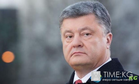 Порошенко сообщил о проблеме получения биометрических паспортов для украинцев из Крыма