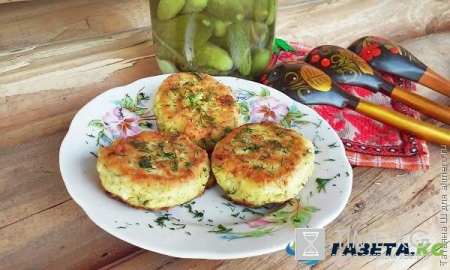 Сырники из творога: Простые сырники, Сырники с маково-сметанным соусом, Сырники без яиц, Сырники в духовке, Несладкие сырники