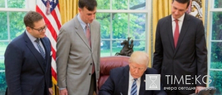 Трамп хочет отказаться от брифингов для СМИ «в целях точности»