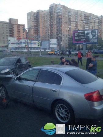 В ДТП на проспекте Культуры сошлись «Форд» и «Ниссан»