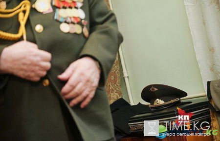 В Екатеринбурге ветеран труда и труженица тыла получила в подарок просроченный майонез