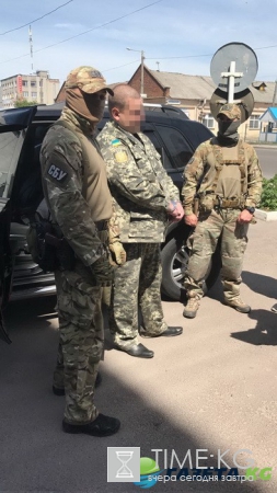 В Житомирской области на взятке задержали "оборотня" в погонах