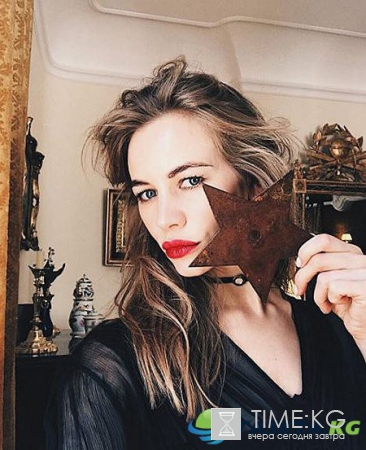 Звездный Instagram: Каннский кинофестиваль-2017, селфи в бикини и рабочие моменты