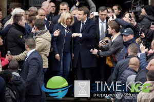 Учительница первая моя: о новой первой леди Франции ФОТО, Учительница первая моя: о новой первой леди Франции ФОТО,