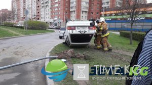 В ДТП на Комендантском проспекте «Лада» перевернулась на крышу В ДТП на Комендантском проспекте «Лада» перевернулась на крышу