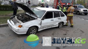 В ДТП на Комендантском проспекте «Лада» перевернулась на крышу В ДТП на Комендантском проспекте «Лада» перевернулась на крышу