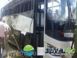 В Египте расстрелян автобус с христианами, 25 погибших В Египте расстрелян автобус с христианами, 25 погибших