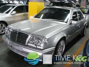 В Японии замечен редчайший автомобиль Mercedes-Benz (ФОТО)