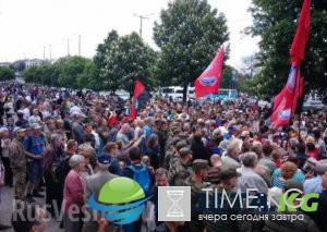 ВАЖНО: В Харькове и Запорожье начались столкновения между неонацистами и участниками «Бессмертного полка» ФОТО, ВАЖНО: В Харькове и Запорожье начались столкновения между неонацистами и участниками «Бессмертного полка» ФОТО,