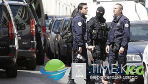 Во Франции разыскивают трех человек по подозрению в подготовке теракта Во Франции разыскивают трех человек по подозрению в подготовке теракта