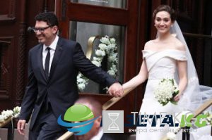 Звезда фильма "Призрак оперы" вышла замуж