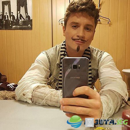 Звездный Instagram: Каннский кинофестиваль-2017, селфи в бикини и рабочие моменты Звездный Instagram: Каннский кинофестиваль-2017, селфи в бикини и рабочие моменты