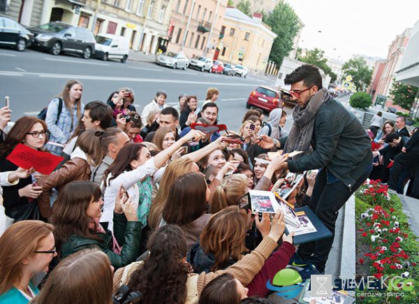 Il Volo: "Сложно сконцентрироваться на музыке, когда девушки бросают на сцену нижнее белье" Il Volo: "Сложно сконцентрироваться на музыке, когда девушки бросают на сцену нижнее белье"