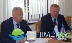 «Не дают работать кукловоды». В Волгоградской области опальные депутаты собрали оппозицию