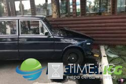 Под Киевом "Жигули" влетели в чебуречную Поплавского