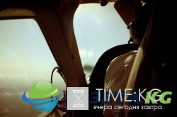 Поющий пилот парализовал работу аэропорта. Видео