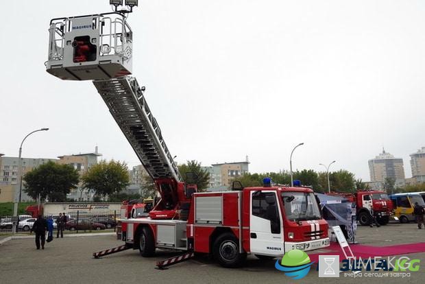 Пожар в Лондоне: количество жертв увеличилось вдвое