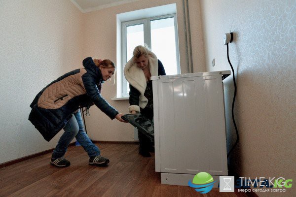 Путин предложил дать родителям возможность получать часть маткапитала на руки