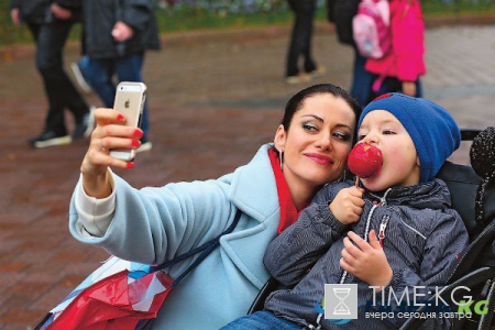 Анна Ковальчук: «Сын вставал на пороге: «Мама, я не пущу тебя!»