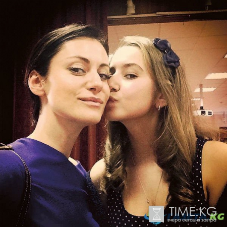 Анна Ковальчук: «Сын вставал на пороге: «Мама, я не пущу тебя!»