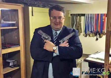 Антон Геращенко как жертва. Олег Денежка