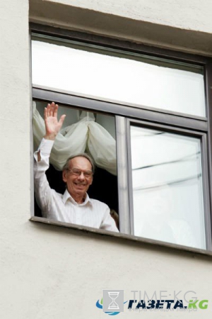 Без чего не могут Караченцов, Баталов и Ургант: откровения звездных сиделок