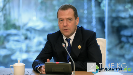 Дмитрий Медведев назвал лето в России с “бразильской зимой”