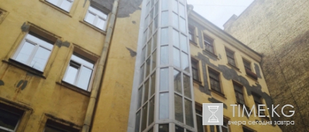 Дома со старыми лифтами в Петербурге ускорят проведение капремонта