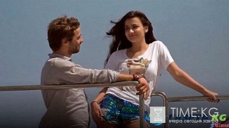 Илья Глинников и Мадина Тамова целуются на улице: Представители СМИ смогли узреть пару в процессе жаркого поцелуя