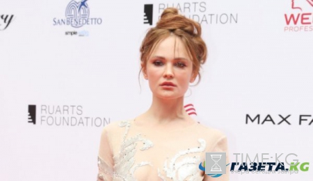 Известная актриса поразила "Кинотавр" голыми прелестями