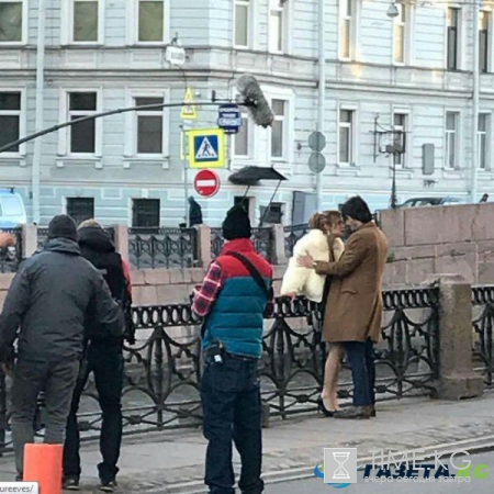 Киану Ривз оторвался на вечеринке с шампанским в Петербурге