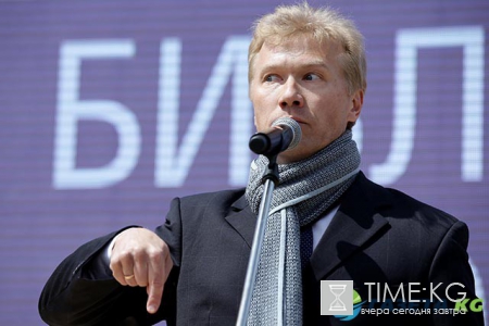 "Красная площадь 2017": Юрий Башмет, Максим Аверин, Артур Смольянинов и другие на открытии книжного фестиваля