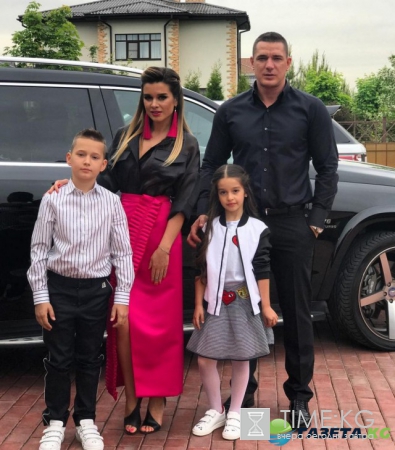 Ксения Бородина поздравила дочь Марусю с 8-летием, растрогав Instagram своими пожеланиями (ФОТО)