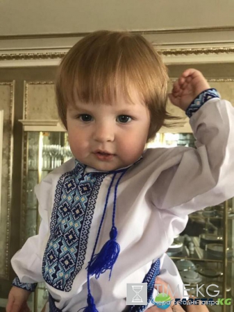 Максакова показала фотографию годовалого сына