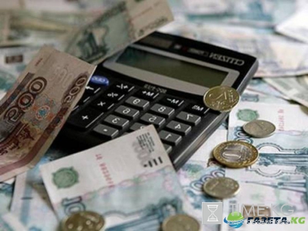 Российские работодатели увеличивают зарплаты редко, но существенно