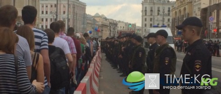 В Москве начались задержания участников митинга против коррупции