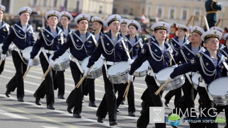 В Петербурге пройдет фестиваль военных оркестров в честь Дня России